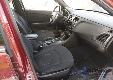 2013 Chrysler 200 Touring z USA, uszkodzony, nr VIN 1C3CCBBB0DN577137